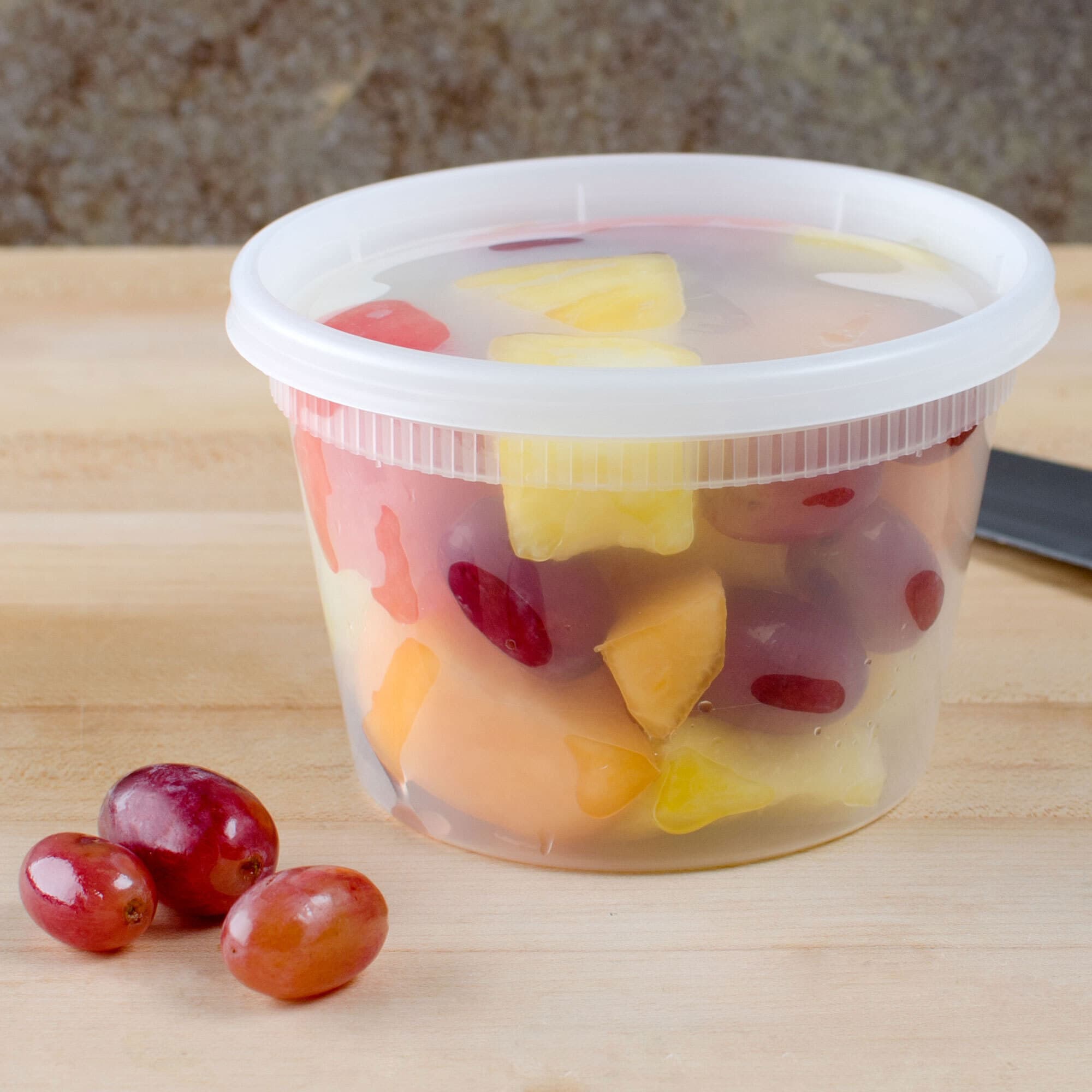 16 oz Round PP Deli Container with Lid - Image 12