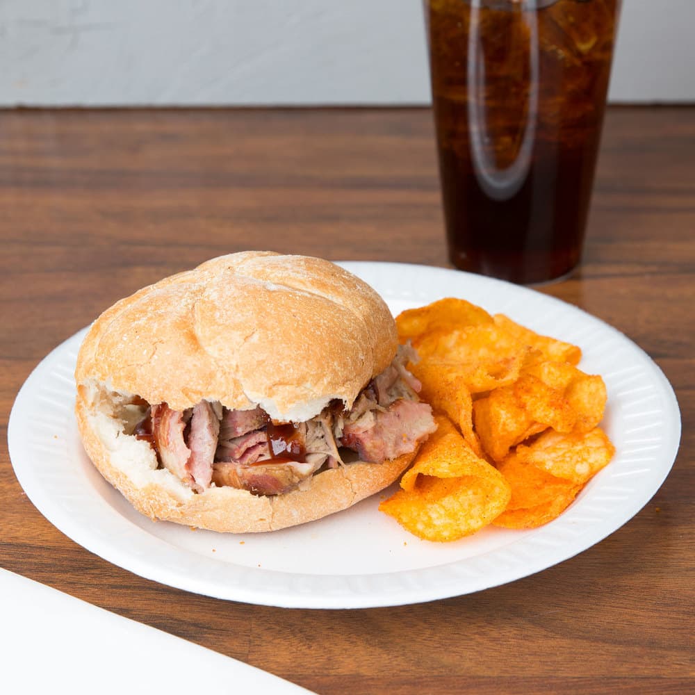 Dart 9PWC Concorde 9" White Non-Laminated Round Foam Plate