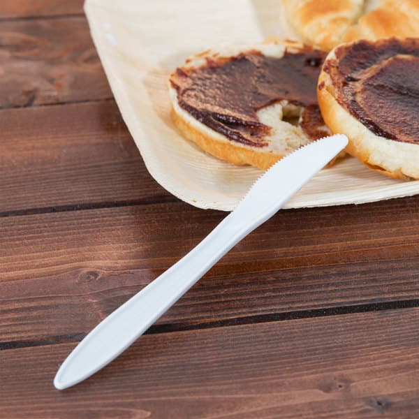 Dart K6BW 6 1/2" Medium Weight White Plastic Knife - Image 2