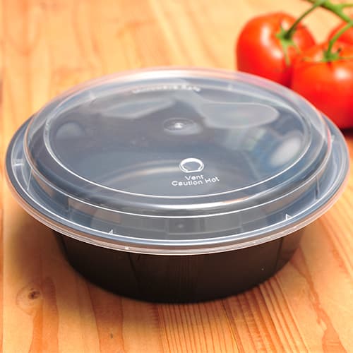 32 oz. Black 7 1/2" Round Microwavable Heavy Weight Container with Lid - Image 2