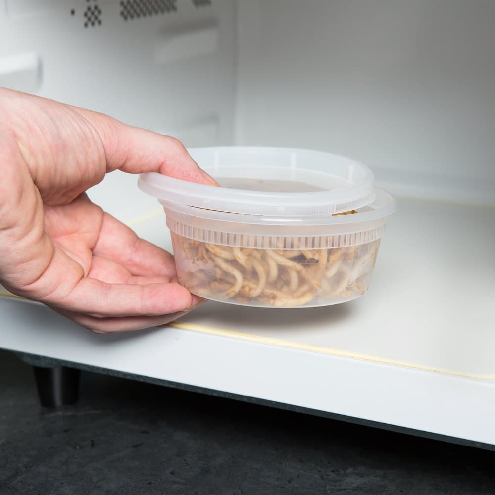8 oz. Translucent Round Hi-Heat Microwavable Deli Container - Image 4