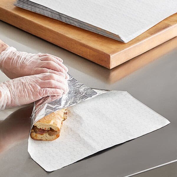 Volflex 14" x 16" Insulated Foil Sandwich Wrap Sheets - Image 3
